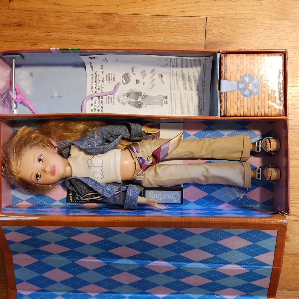 Mattel Courtney doll